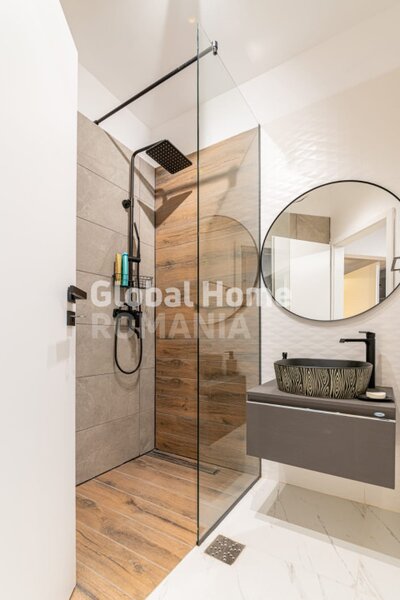 Natiunile Unite, Unirii, premium details, 2 independent units, ideal booking,