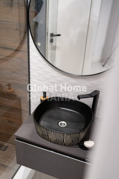 Natiunile Unite, Unirii, premium details, 2 independent units, ideal booking,